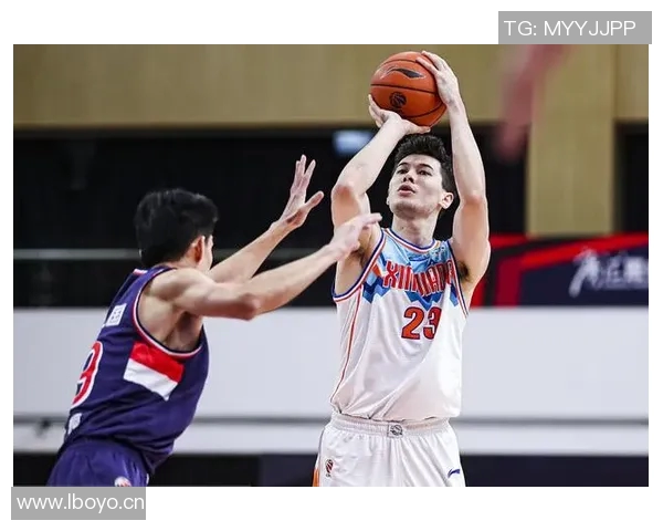 南京滑板队在极限运动会中以83分稳居积分榜首位