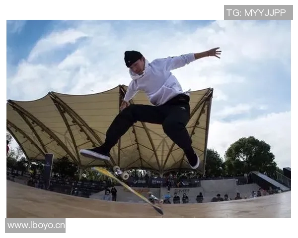 深圳滑板队在全国滑板速度排行榜中荣获第九名的佳绩引发关注