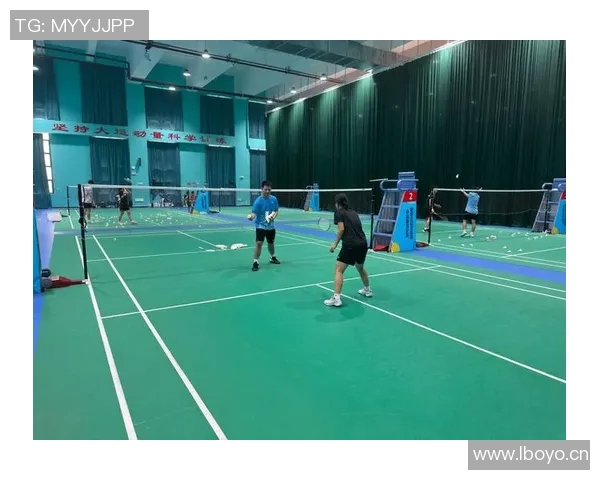 重庆羽毛球队中路突破的背后故事与未来发展展望 重庆羽毛球队中路突破的背后故事与未来发展展望